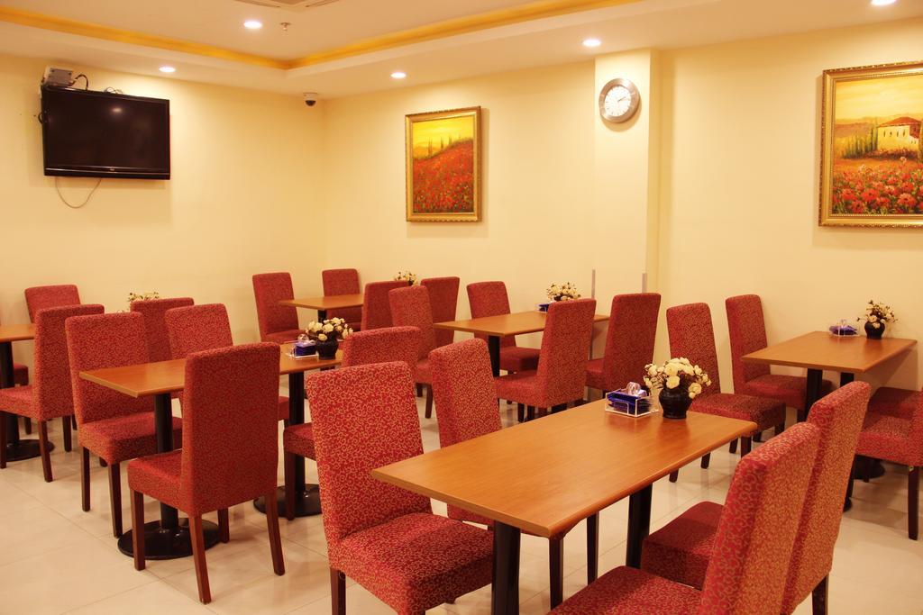 Hanting Express Shanghai Jinqiao Middle Yanggao Road Екстер'єр фото