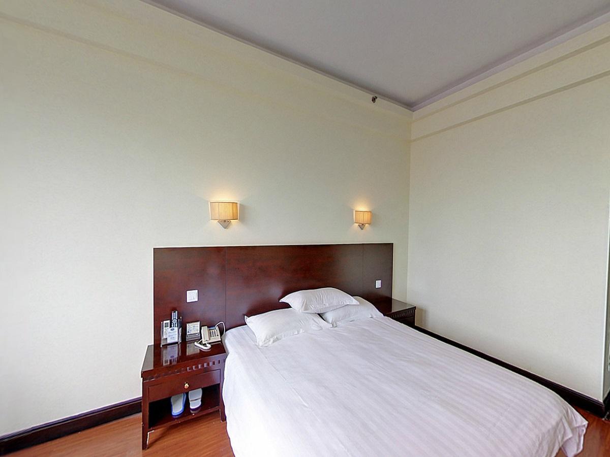 Hanting Express Shanghai Jinqiao Middle Yanggao Road Екстер'єр фото